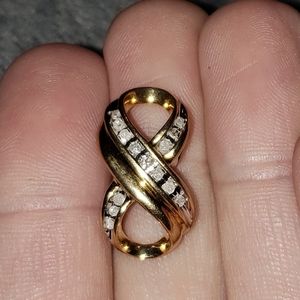 10K Gold and Diamond Pendant